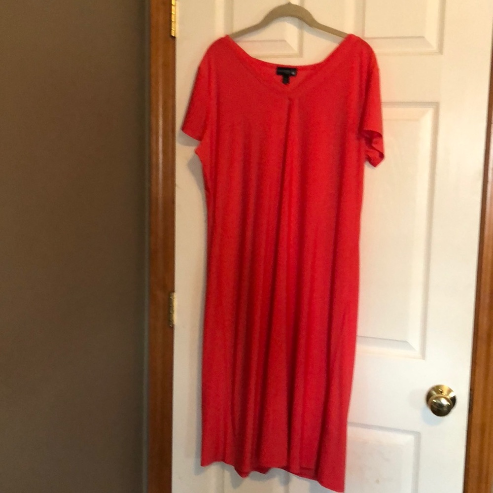 Size PXL slip on, V-neck dress